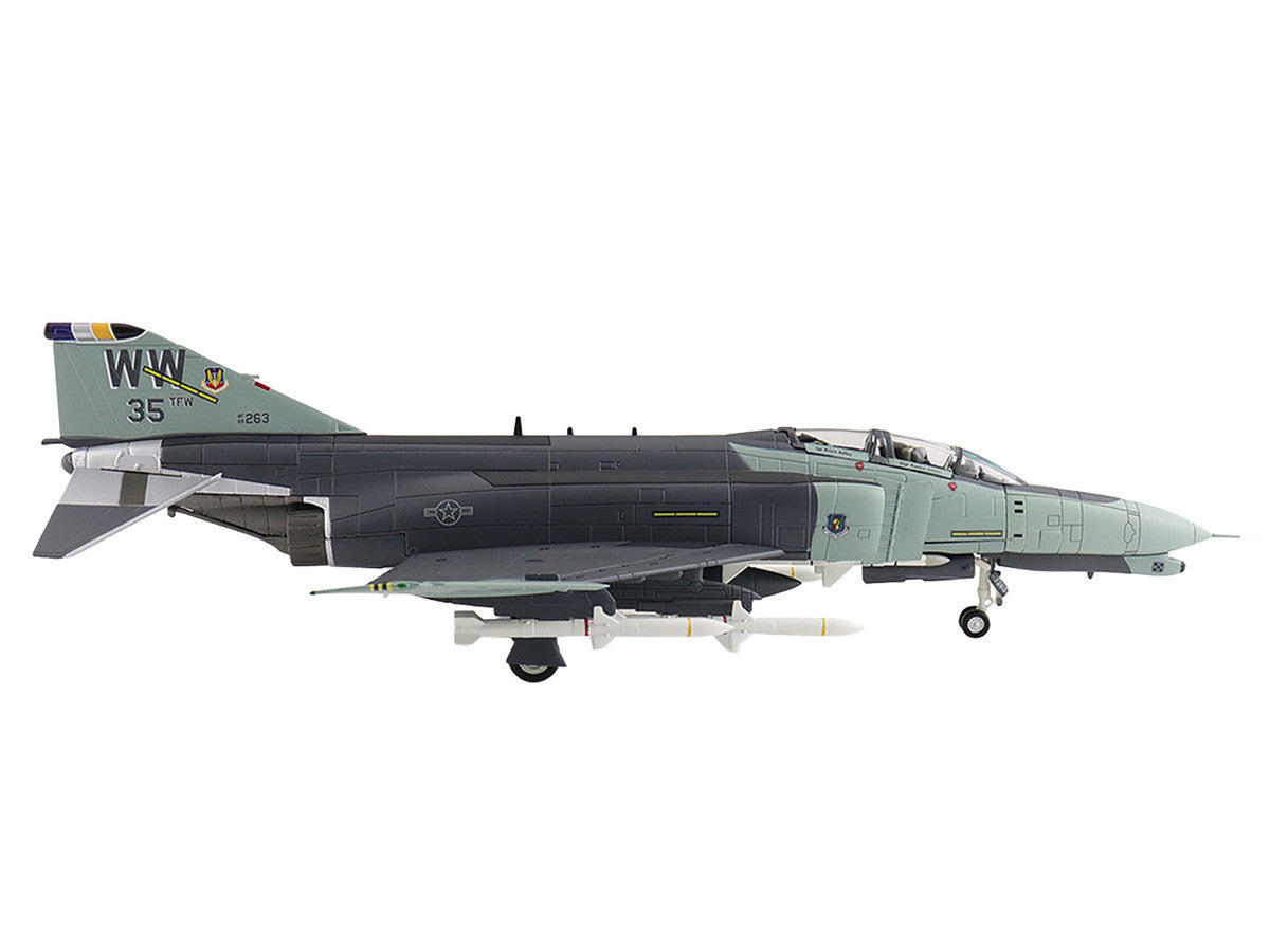 McDonnell Douglas F-4G Phantom II Fighter-Bomber Aircraft "Wild Weasels 69-7253 561st TFS 35th TFW George AFB" (1991) United States Air Force "Air Power Series" 1/72 Diecast Model by Hobby Master